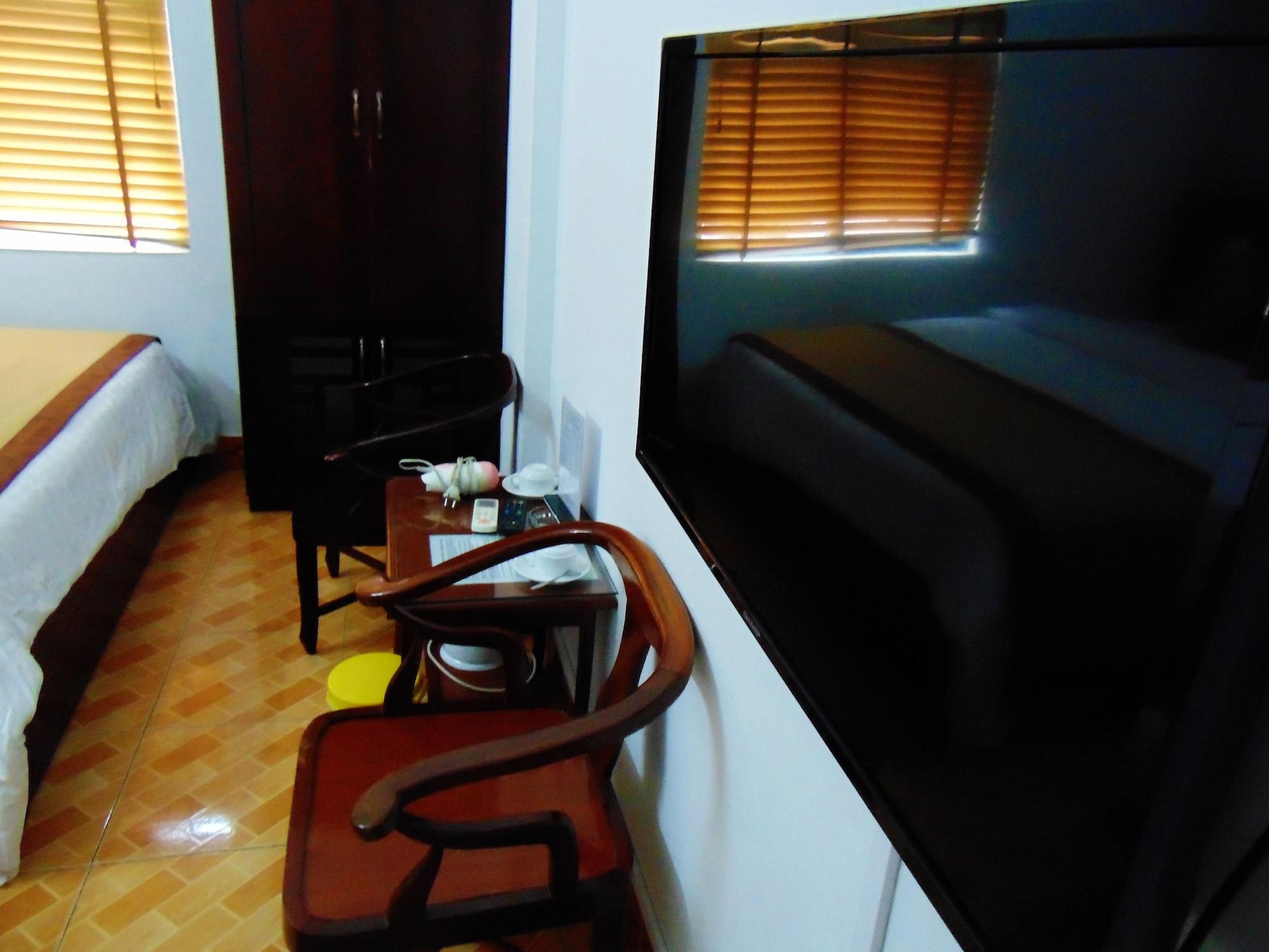 Alex Ha Long Hotel מראה חיצוני תמונה