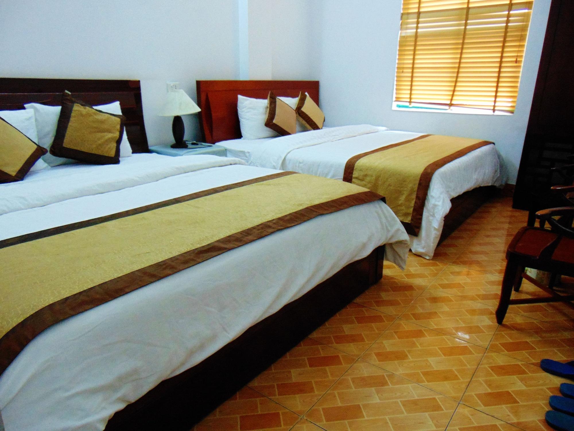 Alex Ha Long Hotel מראה חיצוני תמונה