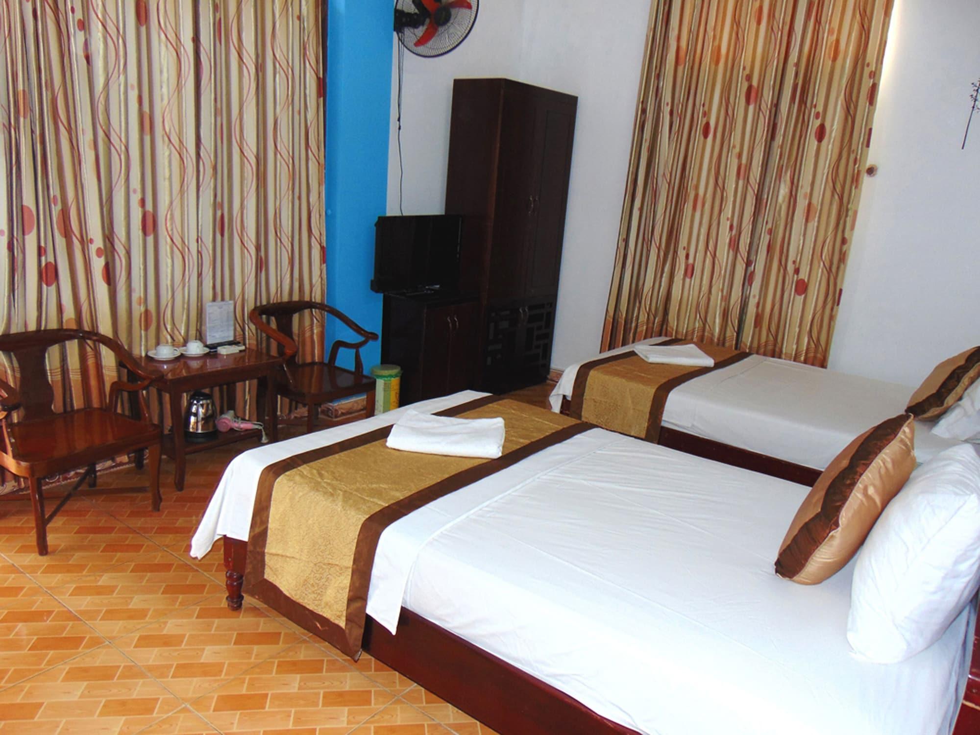 Alex Ha Long Hotel מראה חיצוני תמונה