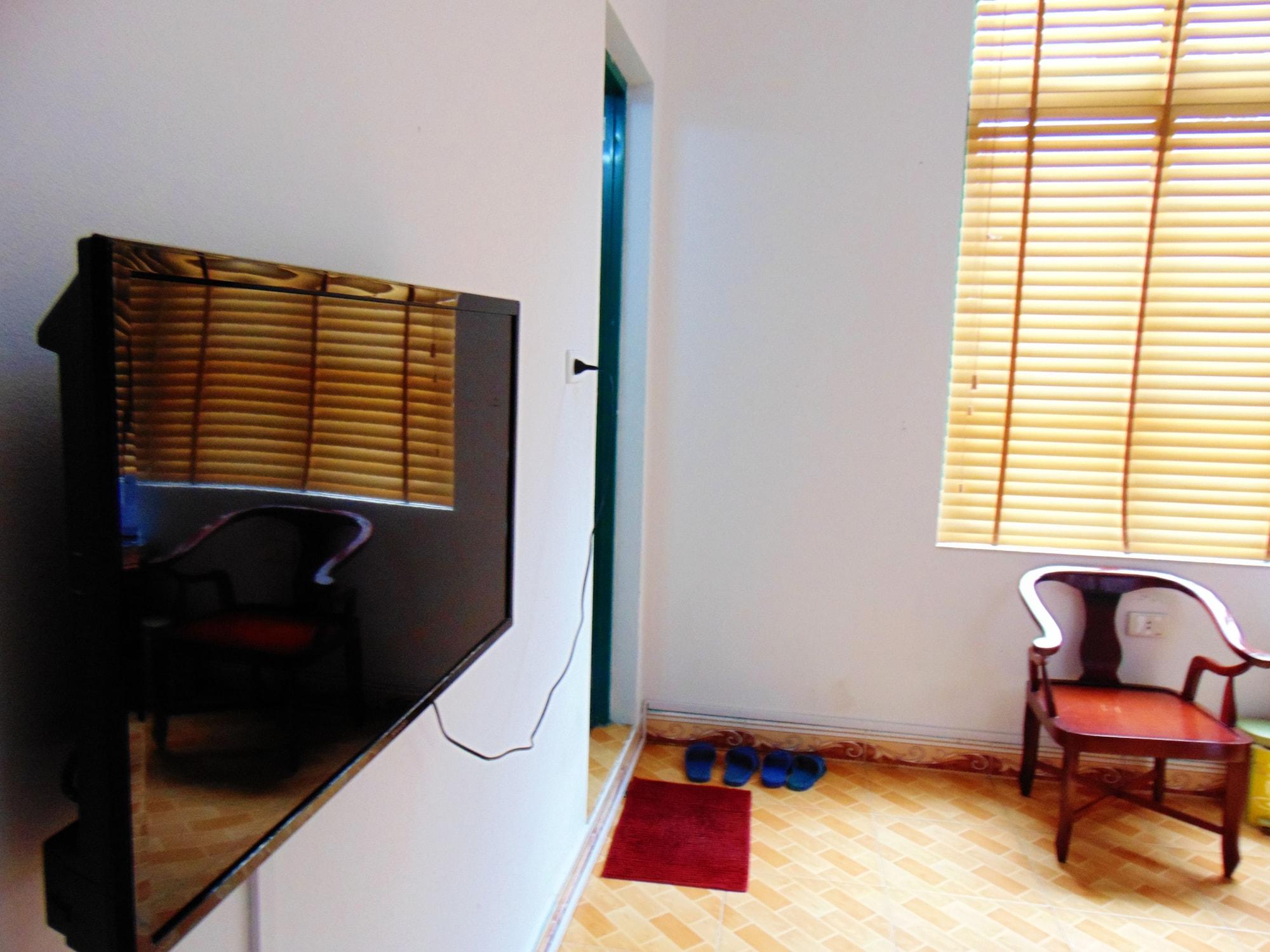Alex Ha Long Hotel מראה חיצוני תמונה