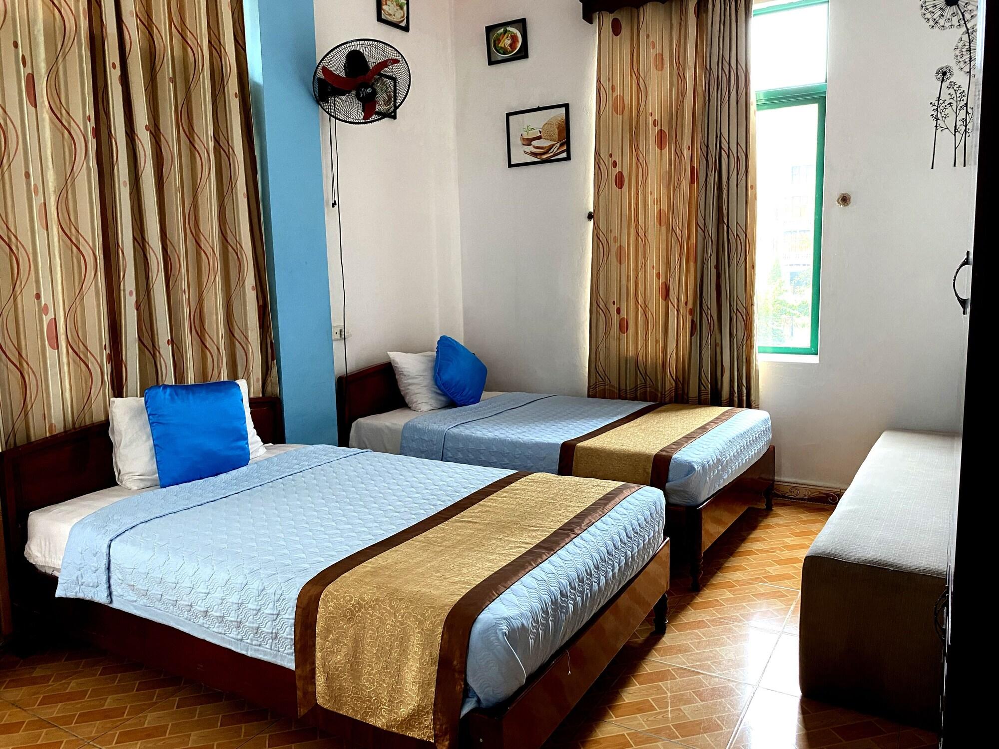 Alex Ha Long Hotel מראה חיצוני תמונה