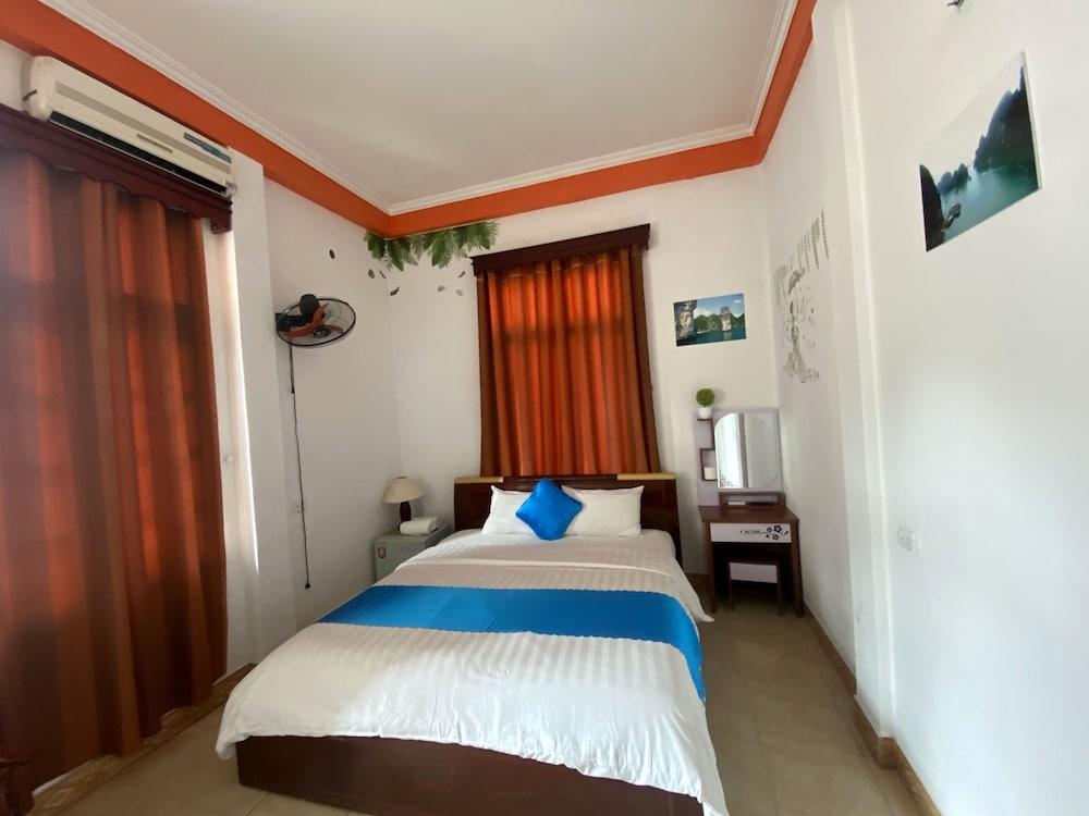 Alex Ha Long Hotel מראה חיצוני תמונה